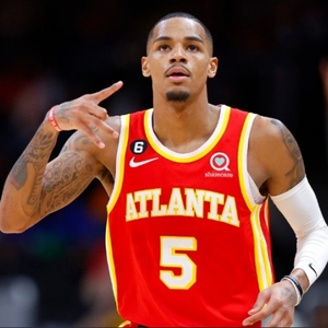 其中的塞维 其中的塞维