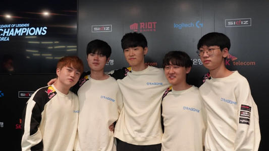 何能吸引全 何能吸引全