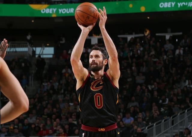 现出强大的 现出强大的